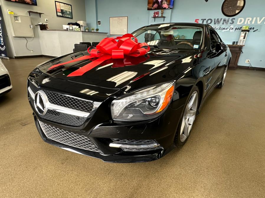 2014 Mercedes-Benz SL-Class //AMG SPORT PACKAGE 2dr Roadster SL 550, available for sale in Inwood, New York | 5 Towns Drive. Inwood, New York 2014 Mercedes-Benz SL-Class //AMG SPORT PACKAGE 2dr Roadster SL 550, available for sale in Inwood, New York | 5 Towns Drive. Inwood, New York