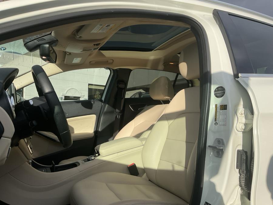 2015 Mercedes-Benz GLA-Class 4MATIC 4dr GLA250, available for sale in Waterbury, Connecticut | Jim Juliani Motors. Waterbury, Connecticut 2015 Mercedes-Benz GLA-Class 4MATIC 4dr GLA250, available for sale in Waterbury, Connecticut | Jim Juliani Motors. Waterbury, Connecticut