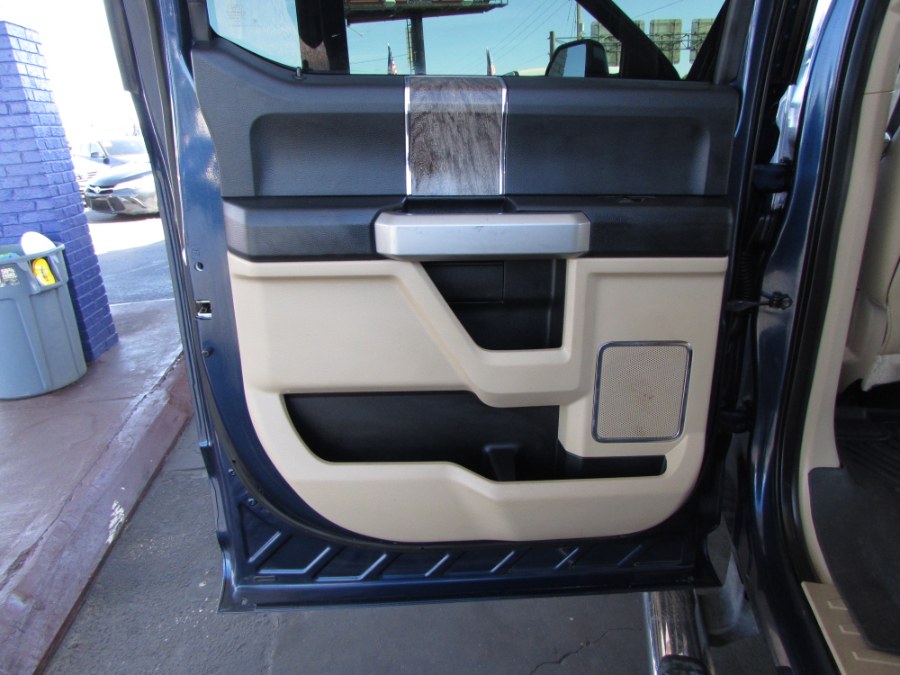 2017 Ford Super Duty F-350 SRW Lariat 4WD Crew Cab 6.75'' Box, available for sale in Orlando, Florida | VIP Auto Enterprise, Inc. Orlando, Florida 2017 Ford Super Duty F-350 SRW Lariat 4WD Crew Cab 6.75'' Box, available for sale in Orlando, Florida | VIP Auto Enterprise, Inc. Orlando, Florida