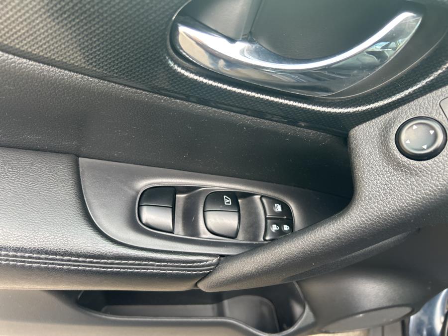 2015 Nissan Rogue AWD 4dr SV, available for sale in South Windsor , Connecticut | Ful-line Auto LLC. South Windsor , Connecticut 2015 Nissan Rogue AWD 4dr SV, available for sale in South Windsor , Connecticut | Ful-line Auto LLC. South Windsor , Connecticut