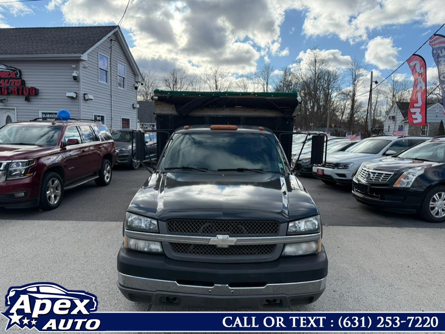 2004 Chevrolet Silverado 3500 Reg Cab 161.5" WB, 84.9" CA WT, available for sale in Selden, New York | Apex Auto. Selden, New York 2004 Chevrolet Silverado 3500 Reg Cab 161.5" WB, 84.9" CA WT, available for sale in Selden, New York | Apex Auto. Selden, New York