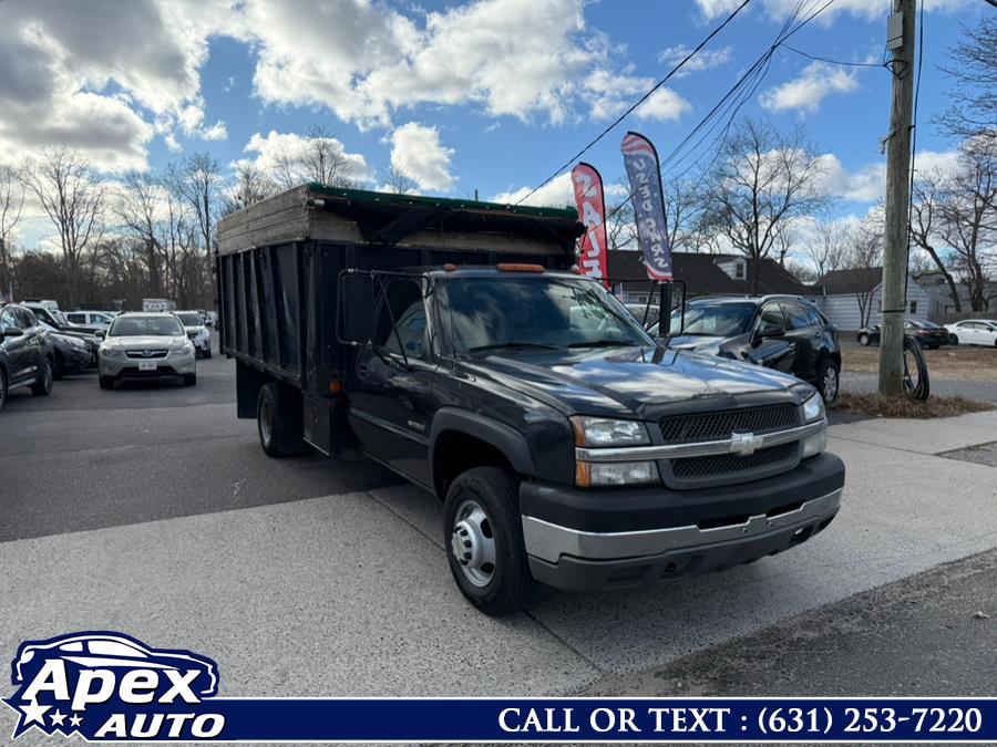 2004 Chevrolet Silverado 3500 Reg Cab 161.5" WB, 84.9" CA WT, available for sale in Selden, New York | Apex Auto. Selden, New York 2004 Chevrolet Silverado 3500 Reg Cab 161.5" WB, 84.9" CA WT, available for sale in Selden, New York | Apex Auto. Selden, New York