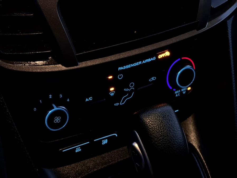 2019 Ford Transit Connect Van XL LWB w/Rear Symmetrical Doors, available for sale in Paterson, New Jersey | Speedway Motors LLC. Paterson, New Jersey 2019 Ford Transit Connect Van XL LWB w/Rear Symmetrical Doors, available for sale in Paterson, New Jersey | Speedway Motors LLC. Paterson, New Jersey