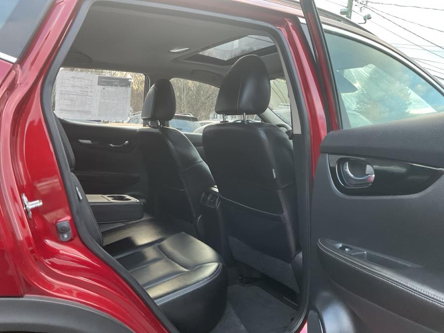 2021 Nissan Rogue Sport AWD SL, available for sale in Waterbury, Connecticut | Jim Juliani Motors. Waterbury, Connecticut 2021 Nissan Rogue Sport AWD SL, available for sale in Waterbury, Connecticut | Jim Juliani Motors. Waterbury, Connecticut