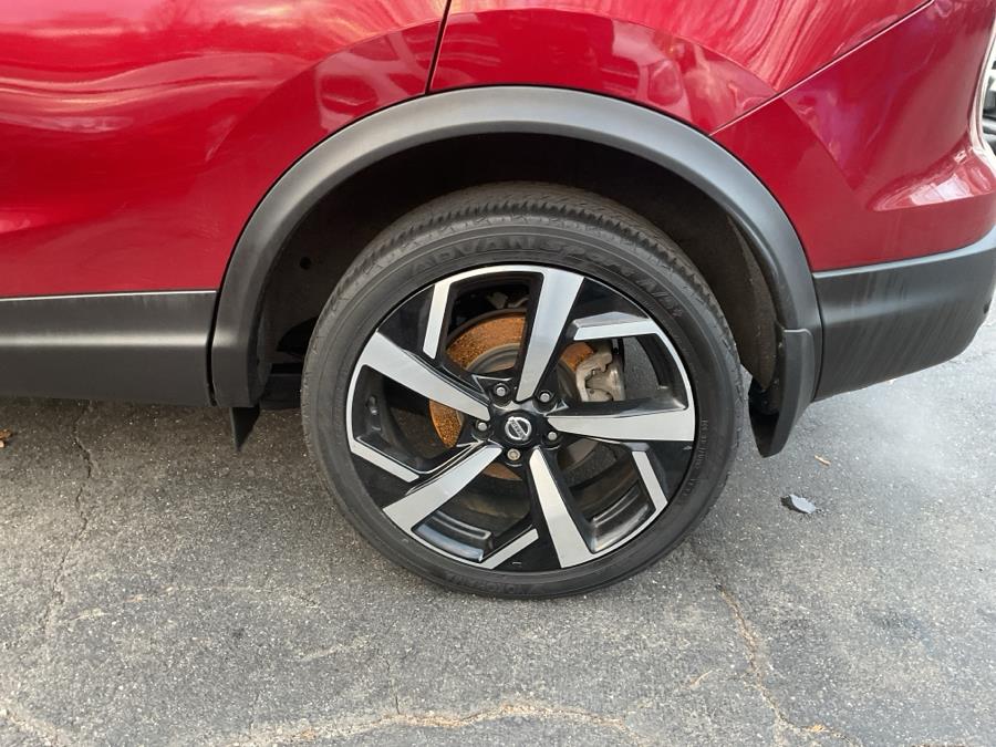 2021 Nissan Rogue Sport AWD SL, available for sale in Waterbury, Connecticut | Jim Juliani Motors. Waterbury, Connecticut 2021 Nissan Rogue Sport AWD SL, available for sale in Waterbury, Connecticut | Jim Juliani Motors. Waterbury, Connecticut
