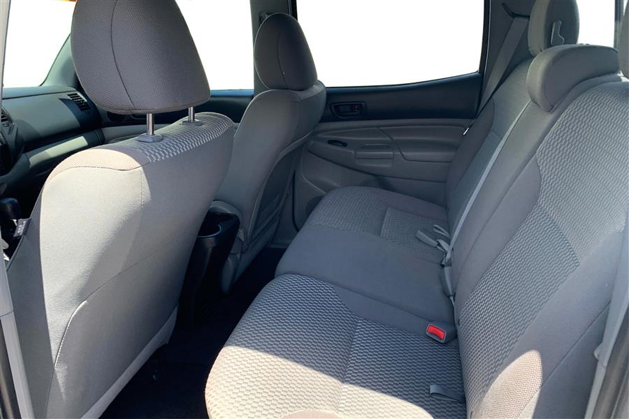 2015 Toyota Tacoma 4WD Double Cab V6 AT (Natl), available for sale in Lindenhurst, New York | Power Motor Group. Lindenhurst, New York 2015 Toyota Tacoma 4WD Double Cab V6 AT (Natl), available for sale in Lindenhurst, New York | Power Motor Group. Lindenhurst, New York