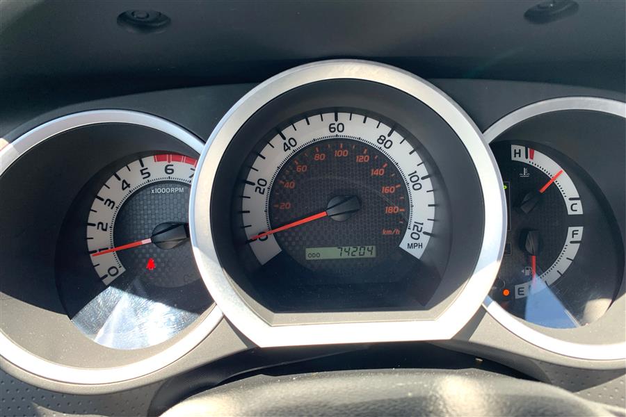 2015 Toyota Tacoma 4WD Double Cab V6 AT (Natl), available for sale in Lindenhurst, New York | Power Motor Group. Lindenhurst, New York 2015 Toyota Tacoma 4WD Double Cab V6 AT (Natl), available for sale in Lindenhurst, New York | Power Motor Group. Lindenhurst, New York