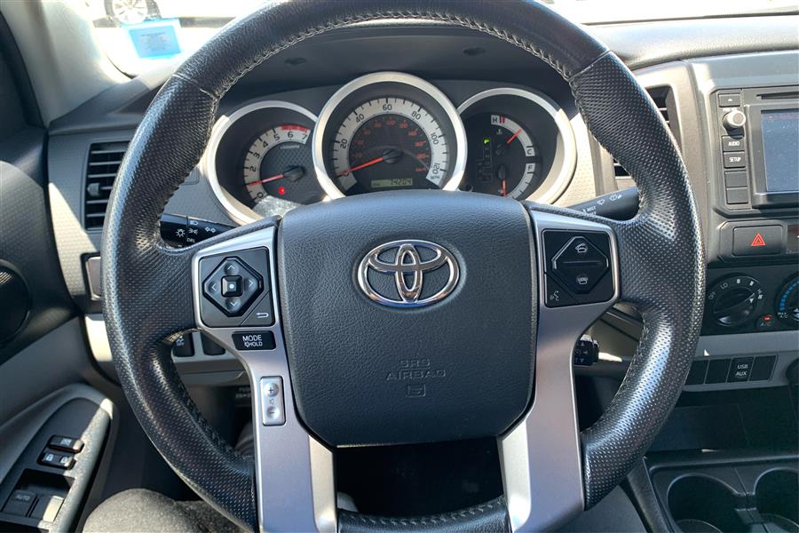 2015 Toyota Tacoma 4WD Double Cab V6 AT (Natl), available for sale in Lindenhurst, New York | Power Motor Group. Lindenhurst, New York 2015 Toyota Tacoma 4WD Double Cab V6 AT (Natl), available for sale in Lindenhurst, New York | Power Motor Group. Lindenhurst, New York