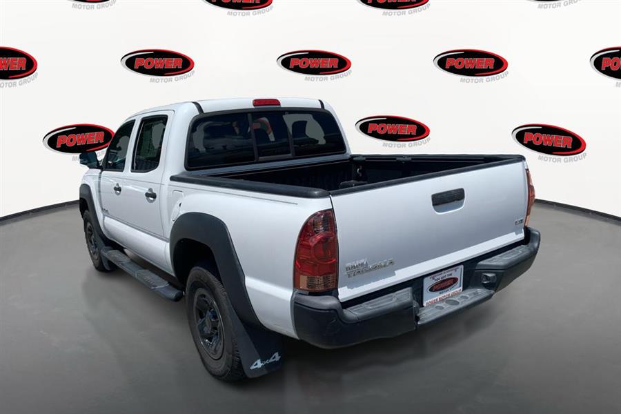 2015 Toyota Tacoma 4WD Double Cab V6 AT (Natl), available for sale in Lindenhurst, New York | Power Motor Group. Lindenhurst, New York 2015 Toyota Tacoma 4WD Double Cab V6 AT (Natl), available for sale in Lindenhurst, New York | Power Motor Group. Lindenhurst, New York