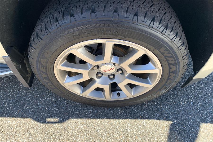 2017 GMC Yukon 4WD 4dr Denali, available for sale in Lindenhurst, New York | Power Motor Group. Lindenhurst, New York 2017 GMC Yukon 4WD 4dr Denali, available for sale in Lindenhurst, New York | Power Motor Group. Lindenhurst, New York