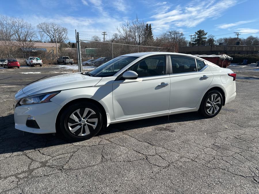 2021 Nissan Altima 2.5 S Sedan, available for sale in Milford, Connecticut | Dealertown Auto Wholesalers. Milford, Connecticut 2021 Nissan Altima 2.5 S Sedan, available for sale in Milford, Connecticut | Dealertown Auto Wholesalers. Milford, Connecticut