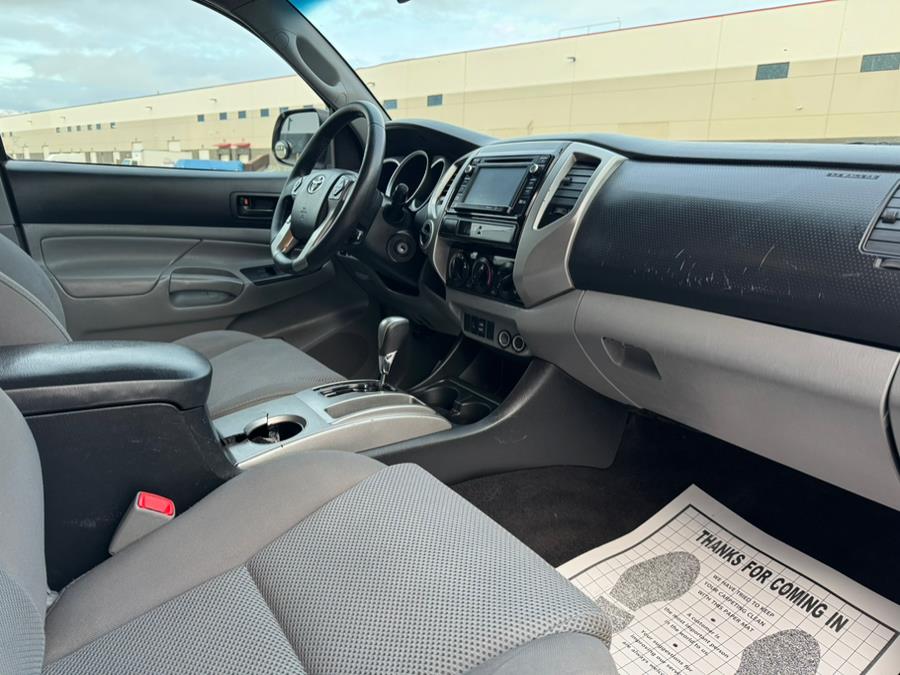 2014 Toyota Tacoma 4WD Double Cab V6 AT (Natl), available for sale in Salt Lake City, Utah | New Level Motors. Salt Lake City, Utah 2014 Toyota Tacoma 4WD Double Cab V6 AT (Natl), available for sale in Salt Lake City, Utah | New Level Motors. Salt Lake City, Utah