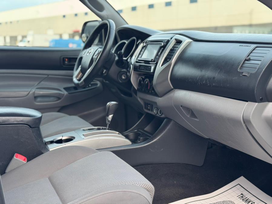 2014 Toyota Tacoma 4WD Double Cab V6 AT (Natl), available for sale in Salt Lake City, Utah | New Level Motors. Salt Lake City, Utah 2014 Toyota Tacoma 4WD Double Cab V6 AT (Natl), available for sale in Salt Lake City, Utah | New Level Motors. Salt Lake City, Utah