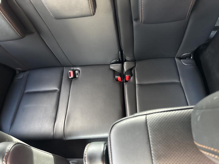 2018 Toyota Highlander Limited V6 AWD, available for sale in Waterbury, Connecticut | National Auto Brokers, Inc.. Waterbury, Connecticut 2018 Toyota Highlander Limited V6 AWD, available for sale in Waterbury, Connecticut | National Auto Brokers, Inc.. Waterbury, Connecticut