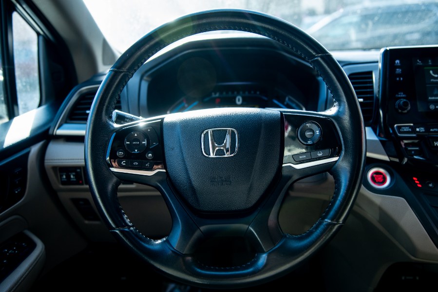 2019 Honda Odyssey EX-L Auto, available for sale in Newark, New Jersey | Champion Of Newark. Newark, New Jersey 2019 Honda Odyssey EX-L Auto, available for sale in Newark, New Jersey | Champion Of Newark. Newark, New Jersey
