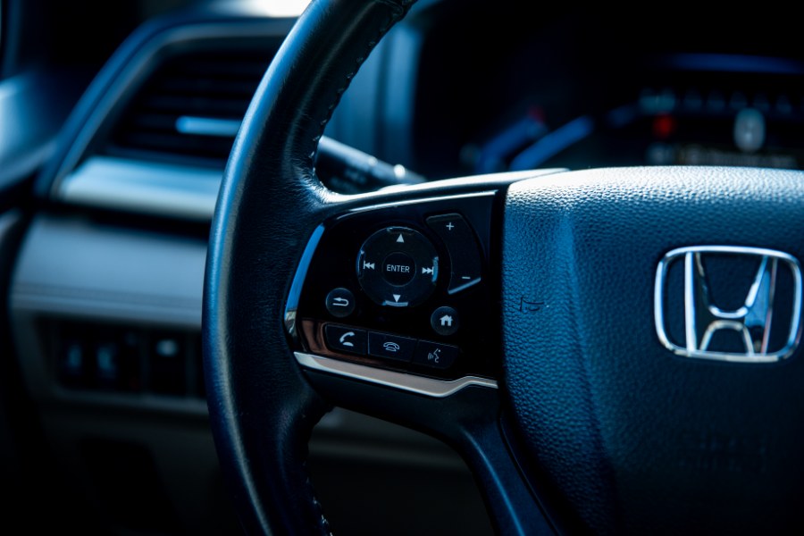 2019 Honda Odyssey EX-L Auto, available for sale in Newark, New Jersey | Champion Of Newark. Newark, New Jersey 2019 Honda Odyssey EX-L Auto, available for sale in Newark, New Jersey | Champion Of Newark. Newark, New Jersey