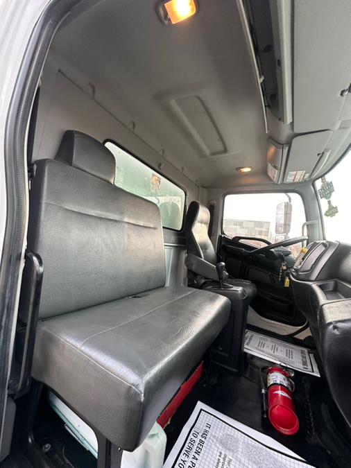 2020 HINO 268A 26FT MORGAN BOX/MAXON LIFTGATE NON CDL, available for sale in Paterson, New Jersey | Speedway Commercial Motors LLC. Paterson, New Jersey 2020 HINO 268A 26FT MORGAN BOX/MAXON LIFTGATE NON CDL, available for sale in Paterson, New Jersey | Speedway Commercial Motors LLC. Paterson, New Jersey