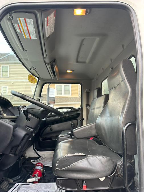 2020 HINO 268A 26FT MORGAN BOX/MAXON LIFTGATE NON CDL, available for sale in Paterson, New Jersey | Speedway Commercial Motors LLC. Paterson, New Jersey 2020 HINO 268A 26FT MORGAN BOX/MAXON LIFTGATE NON CDL, available for sale in Paterson, New Jersey | Speedway Commercial Motors LLC. Paterson, New Jersey