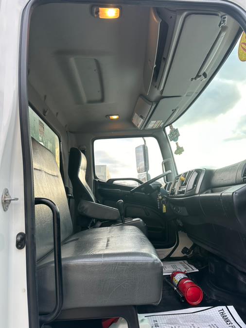 2020 HINO 268A 26FT MORGAN BOX/MAXON LIFTGATE NON CDL, available for sale in Paterson, New Jersey | Speedway Commercial Motors LLC. Paterson, New Jersey 2020 HINO 268A 26FT MORGAN BOX/MAXON LIFTGATE NON CDL, available for sale in Paterson, New Jersey | Speedway Commercial Motors LLC. Paterson, New Jersey