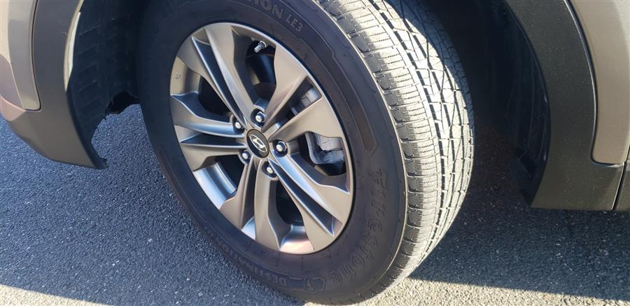 2015 Hyundai Santa Fe Sport FWD 4dr 2.4, available for sale in Little Ferry, New Jersey | Victoria Preowned Autos Inc. Little Ferry, New Jersey 2015 Hyundai Santa Fe Sport FWD 4dr 2.4, available for sale in Little Ferry, New Jersey | Victoria Preowned Autos Inc. Little Ferry, New Jersey
