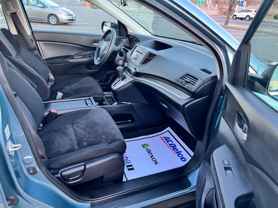 2014 Honda CR-V AWD 5dr LX, available for sale in Hartford , Connecticut | Ledyard Auto Sale LLC. Hartford , Connecticut 2014 Honda CR-V AWD 5dr LX, available for sale in Hartford , Connecticut | Ledyard Auto Sale LLC. Hartford , Connecticut