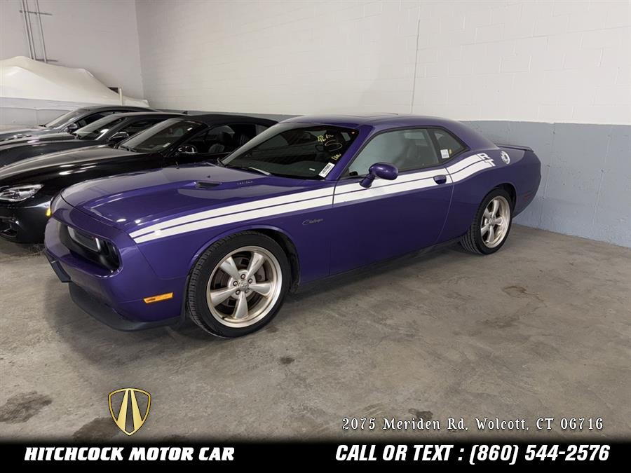 Used 2013 Dodge Challenger in Wolcott, Connecticut | Hitchcock Motor Car. Wolcott, Connecticut