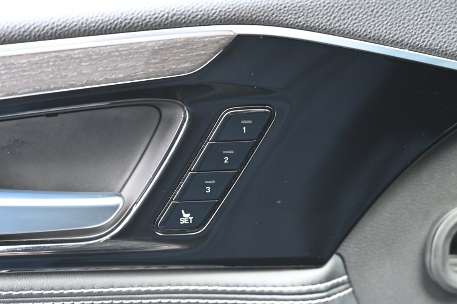 2022 Acura MDX SH-AWD w/Advance Package, available for sale in Waterbury, Connecticut | Highline Car Connection. Waterbury, Connecticut 2022 Acura MDX SH-AWD w/Advance Package, available for sale in Waterbury, Connecticut | Highline Car Connection. Waterbury, Connecticut