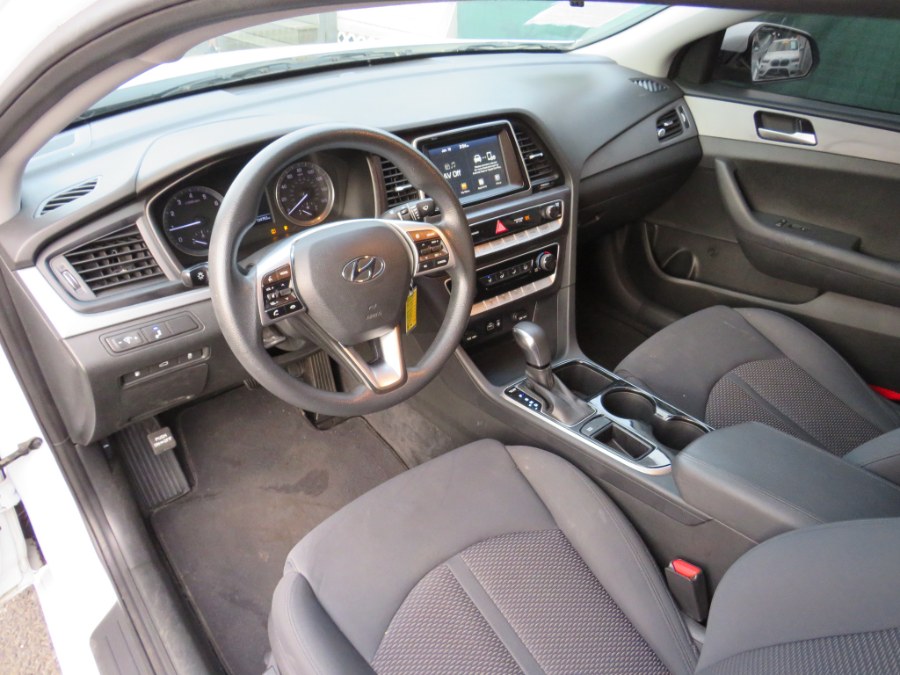 2019 Hyundai Sonata SE 2.4L, available for sale in Middle Village, New York | Road Masters II INC. Middle Village, New York 2019 Hyundai Sonata SE 2.4L, available for sale in Middle Village, New York | Road Masters II INC. Middle Village, New York