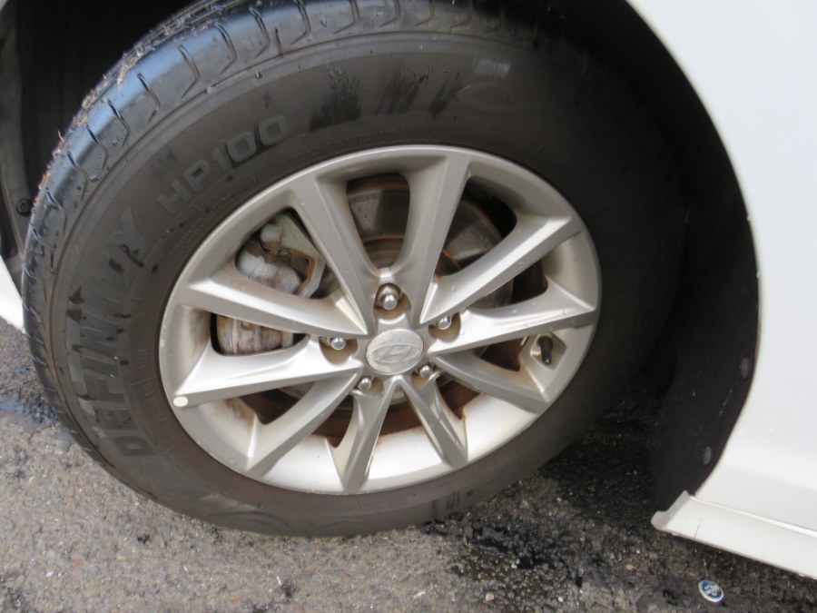 2019 Hyundai Sonata SE 2.4L, available for sale in Middle Village, New York | Road Masters II INC. Middle Village, New York 2019 Hyundai Sonata SE 2.4L, available for sale in Middle Village, New York | Road Masters II INC. Middle Village, New York
