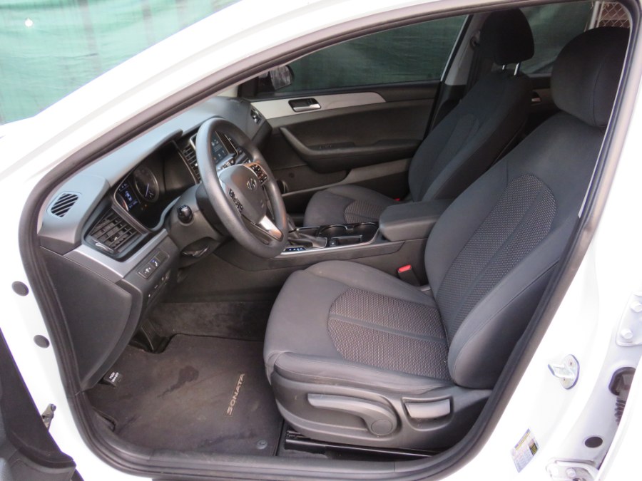 2019 Hyundai Sonata SE 2.4L, available for sale in Middle Village, New York | Road Masters II INC. Middle Village, New York 2019 Hyundai Sonata SE 2.4L, available for sale in Middle Village, New York | Road Masters II INC. Middle Village, New York