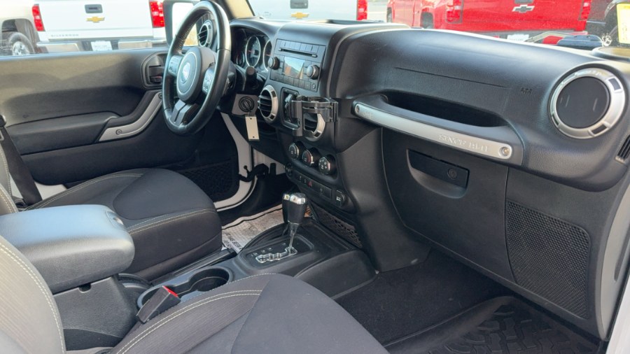 2017 Jeep Wrangler Unlimited Smoky Mountain 4x4, available for sale in Waterbury, Connecticut | West End Automotive Center. Waterbury, Connecticut 2017 Jeep Wrangler Unlimited Smoky Mountain 4x4, available for sale in Waterbury, Connecticut | West End Automotive Center. Waterbury, Connecticut