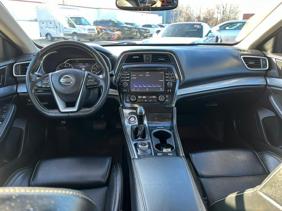 2018 Nissan Maxima SV 3.5L, available for sale in South Windsor, Connecticut | Mike And Tony Auto Sales, Inc. South Windsor, Connecticut 2018 Nissan Maxima SV 3.5L, available for sale in South Windsor, Connecticut | Mike And Tony Auto Sales, Inc. South Windsor, Connecticut