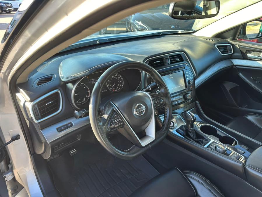 2018 Nissan Maxima SV 3.5L, available for sale in South Windsor, Connecticut | Mike And Tony Auto Sales, Inc. South Windsor, Connecticut 2018 Nissan Maxima SV 3.5L, available for sale in South Windsor, Connecticut | Mike And Tony Auto Sales, Inc. South Windsor, Connecticut