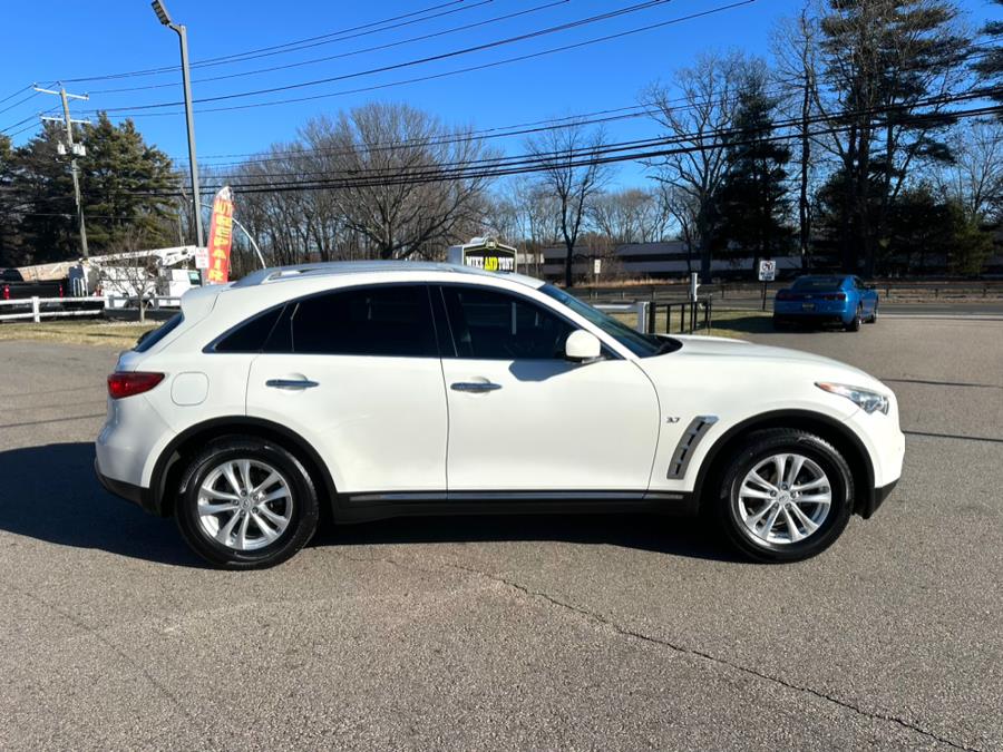 2017 INFINITI QX70 AWD, available for sale in South Windsor, Connecticut | Mike And Tony Auto Sales, Inc. South Windsor, Connecticut 2017 INFINITI QX70 AWD, available for sale in South Windsor, Connecticut | Mike And Tony Auto Sales, Inc. South Windsor, Connecticut