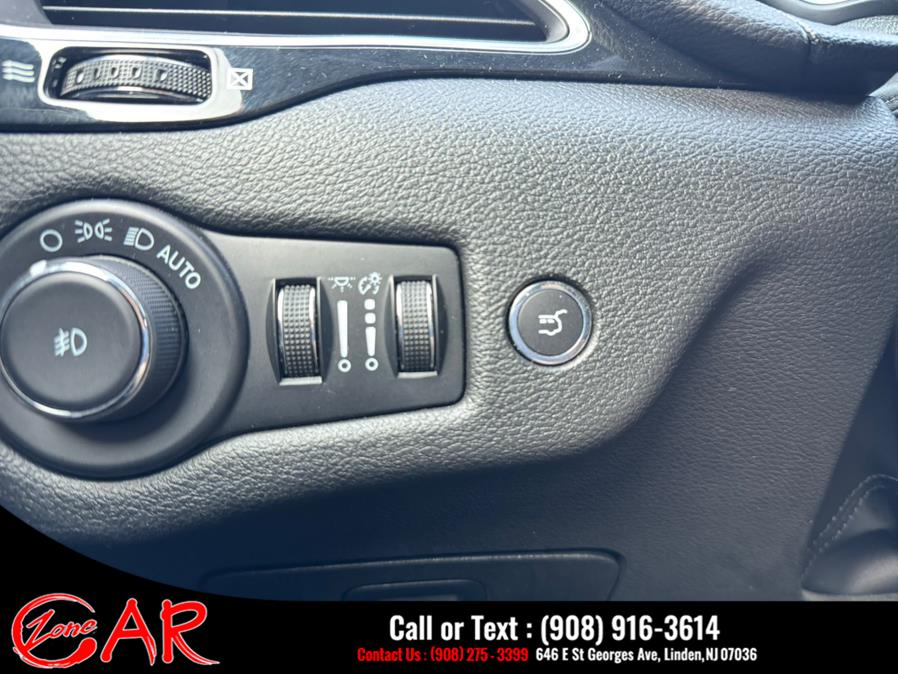 2023 Jeep Cherokee Altitude Lux 4x4, available for sale in Linden, New Jersey | Car Zone. Linden, New Jersey 2023 Jeep Cherokee Altitude Lux 4x4, available for sale in Linden, New Jersey | Car Zone. Linden, New Jersey