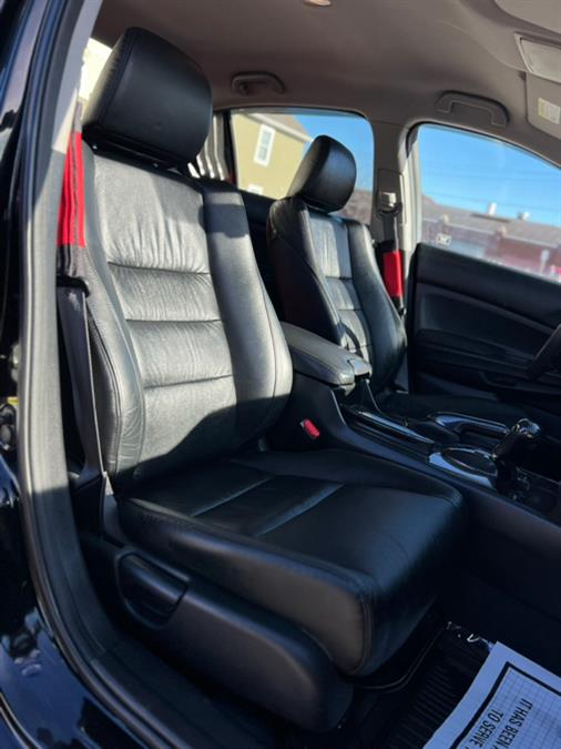 2012 Honda Accord Sdn 4dr I4 Auto SE, available for sale in Paterson, New Jersey | Speedway Motors LLC. Paterson, New Jersey 2012 Honda Accord Sdn 4dr I4 Auto SE, available for sale in Paterson, New Jersey | Speedway Motors LLC. Paterson, New Jersey