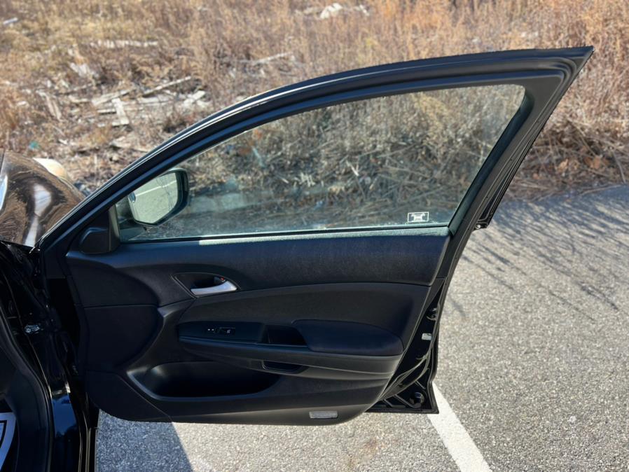 2012 Honda Accord Sdn 4dr I4 Auto SE, available for sale in Paterson, New Jersey | Speedway Motors LLC. Paterson, New Jersey 2012 Honda Accord Sdn 4dr I4 Auto SE, available for sale in Paterson, New Jersey | Speedway Motors LLC. Paterson, New Jersey