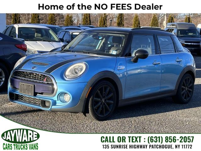 Used 2017 Mini Hardtop 4 Door in Patchogue, New York | Jayware Cars Trucks Vans. Patchogue, New York