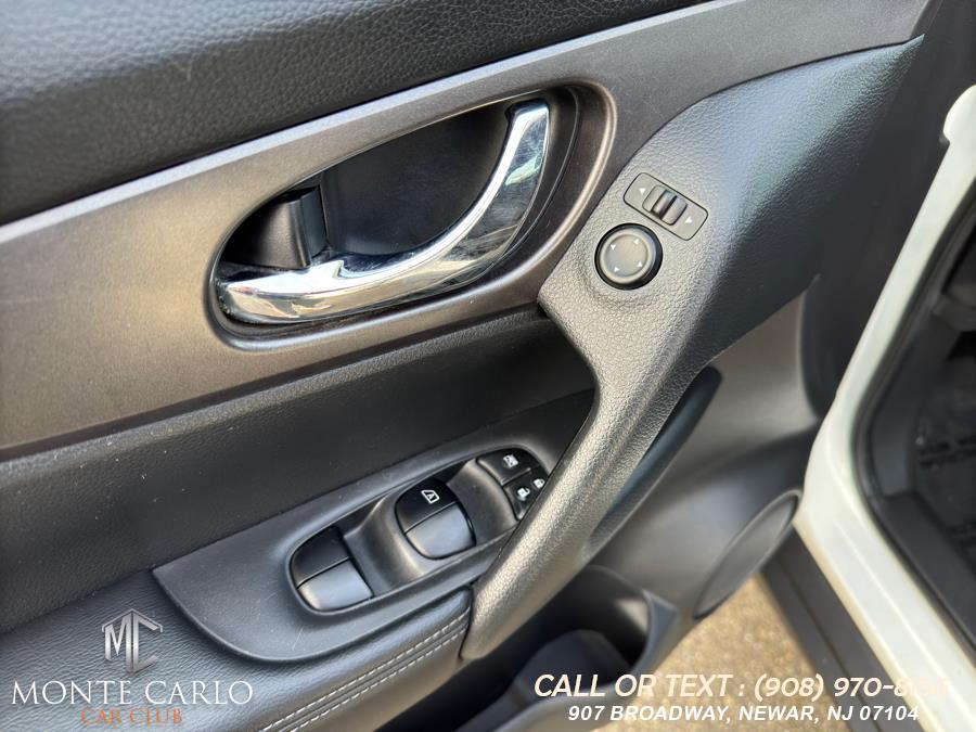 2016 Nissan Rogue AWD 4dr SV, available for sale in Newark, New Jersey | Monte Carlo Car Club llc. Newark, New Jersey 2016 Nissan Rogue AWD 4dr SV, available for sale in Newark, New Jersey | Monte Carlo Car Club llc. Newark, New Jersey