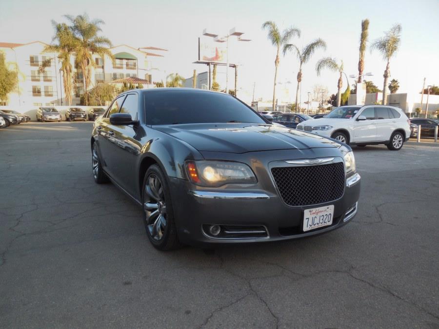 Used 2014 Chrysler 300 in Hawaiian Gardens, California | Luxe Motors. Hawaiian Gardens, California