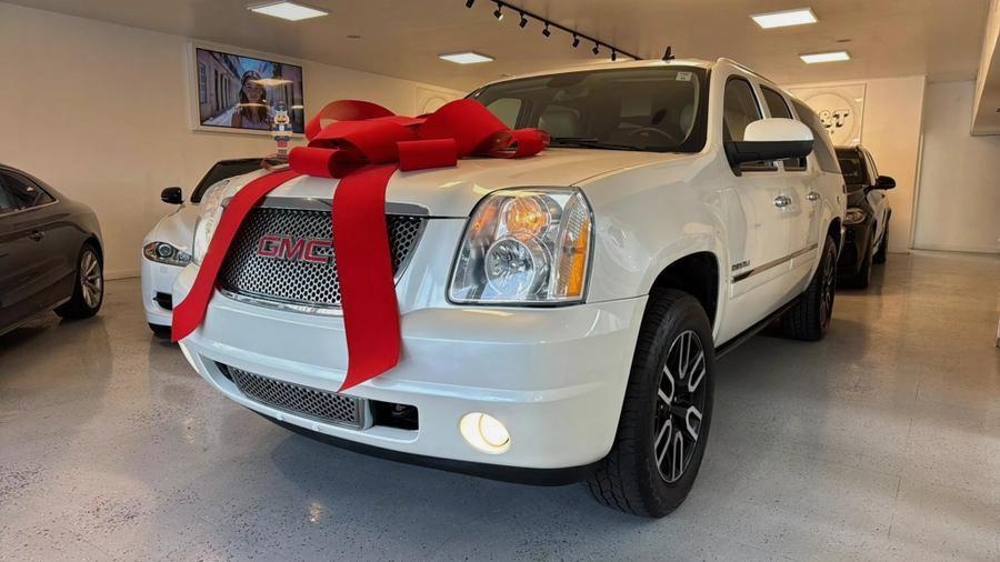 2014 GMC Yukon Xl 1500 Denali Sport Utility 4D, available for sale in Santa Ana, California | K&T Motor LLC. Santa Ana, California