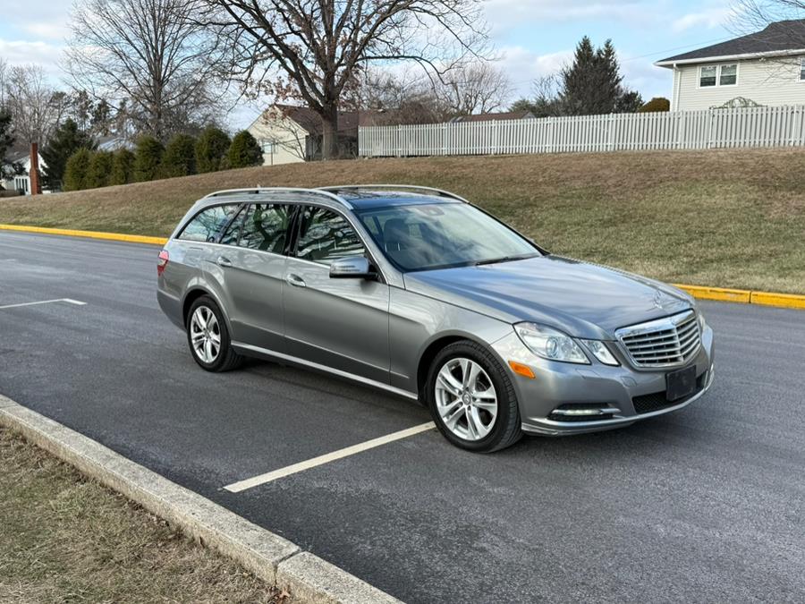 2011 Mercedes-Benz E-Class 4dr Wgn E 350 Luxury 4MATIC, available for sale in Hasbrouck Heights, New Jersey | Muwan Motors. Hasbrouck Heights, New Jersey 2011 Mercedes-Benz E-Class 4dr Wgn E 350 Luxury 4MATIC, available for sale in Hasbrouck Heights, New Jersey | Muwan Motors. Hasbrouck Heights, New Jersey