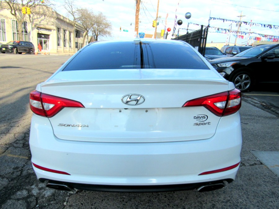 2016 Hyundai Sonata 4dr Sdn 2.4L Sport, available for sale in Paterson, New Jersey | MFG Prestige Auto Group. Paterson, New Jersey 2016 Hyundai Sonata 4dr Sdn 2.4L Sport, available for sale in Paterson, New Jersey | MFG Prestige Auto Group. Paterson, New Jersey