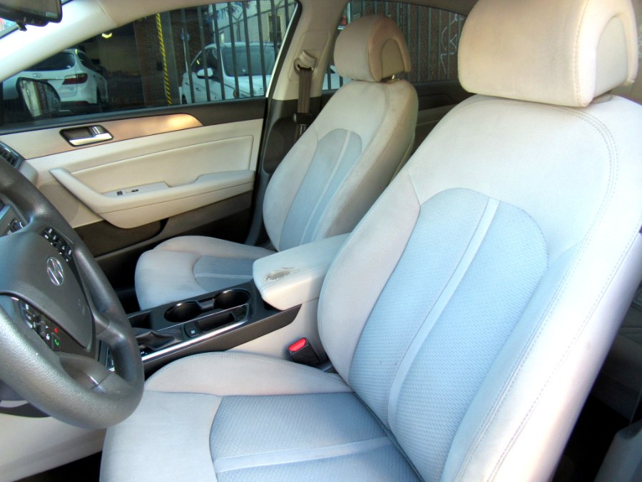 2016 Hyundai Sonata 4dr Sdn 2.4L Sport, available for sale in Paterson, New Jersey | MFG Prestige Auto Group. Paterson, New Jersey 2016 Hyundai Sonata 4dr Sdn 2.4L Sport, available for sale in Paterson, New Jersey | MFG Prestige Auto Group. Paterson, New Jersey