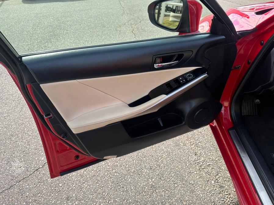 2016 Lexus IS 300 4dr Sdn AWD, available for sale in South Windsor, Connecticut | Mike And Tony Auto Sales, Inc. South Windsor, Connecticut 2016 Lexus IS 300 4dr Sdn AWD, available for sale in South Windsor, Connecticut | Mike And Tony Auto Sales, Inc. South Windsor, Connecticut