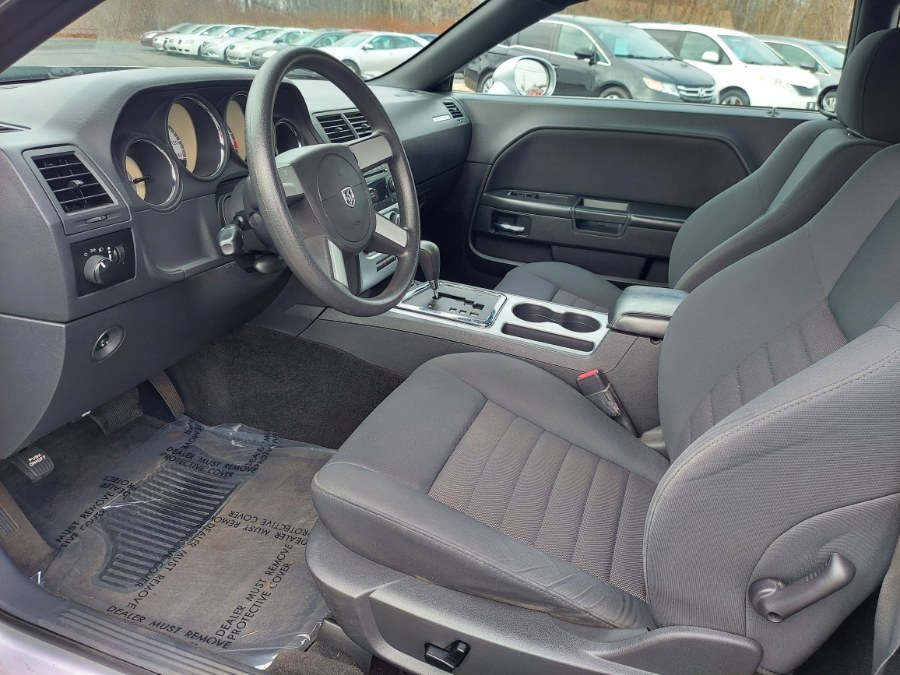 2010 Dodge Challenger 2dr Cpe SE, available for sale in East Windsor, Connecticut | United Auto Sales of E Windsor, Inc. East Windsor, Connecticut 2010 Dodge Challenger 2dr Cpe SE, available for sale in East Windsor, Connecticut | United Auto Sales of E Windsor, Inc. East Windsor, Connecticut