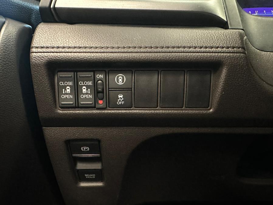 2021 Honda Odyssey EX Auto, available for sale in Inwood, New York | 5 Towns Drive. Inwood, New York 2021 Honda Odyssey EX Auto, available for sale in Inwood, New York | 5 Towns Drive. Inwood, New York
