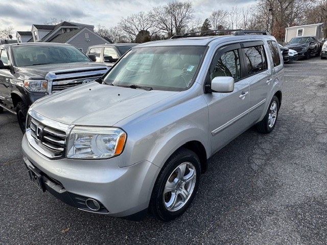 Used 2012 Honda Pilot in Huntington Station, New York | Huntington Auto Mall. Huntington Station, New York