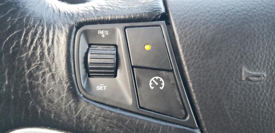 2014 Chevrolet Captiva Sport Fleet FWD 4dr LT, available for sale in Little Ferry, New Jersey | Victoria Preowned Autos Inc. Little Ferry, New Jersey 2014 Chevrolet Captiva Sport Fleet FWD 4dr LT, available for sale in Little Ferry, New Jersey | Victoria Preowned Autos Inc. Little Ferry, New Jersey