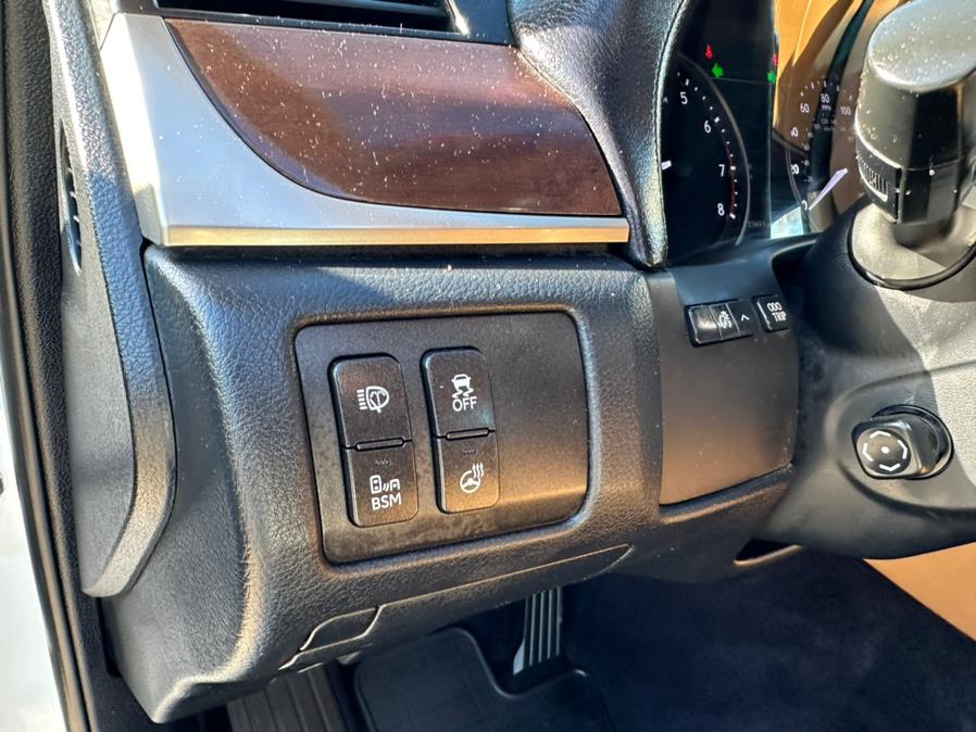 2013 Lexus GS 350 4dr Sdn AWD, available for sale in South Windsor, Connecticut | Mike And Tony Auto Sales, Inc. South Windsor, Connecticut 2013 Lexus GS 350 4dr Sdn AWD, available for sale in South Windsor, Connecticut | Mike And Tony Auto Sales, Inc. South Windsor, Connecticut